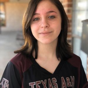 Meet your Posher, Lilly